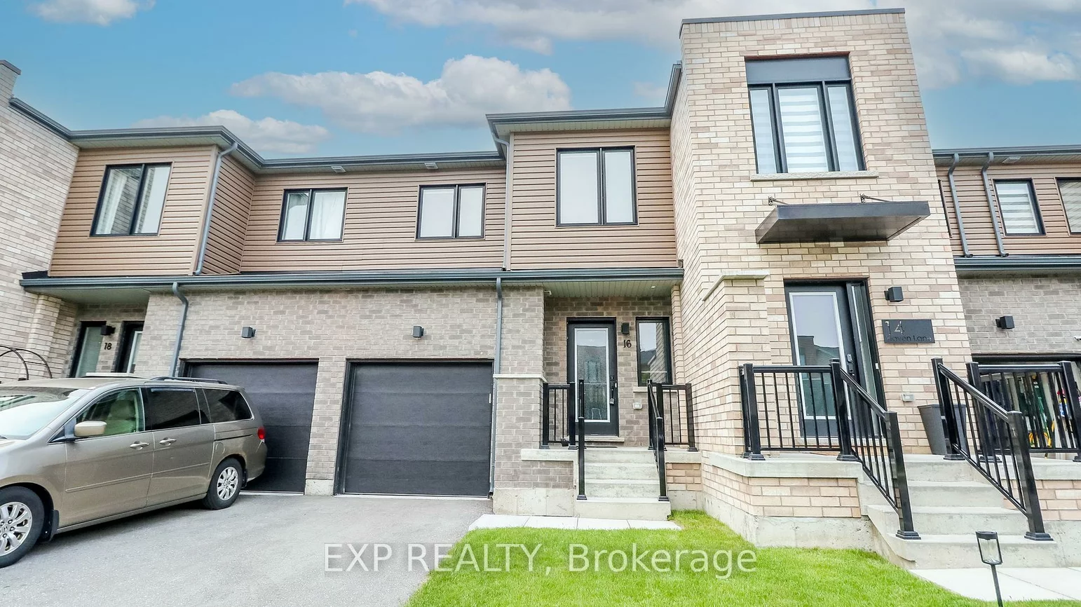 16, Haven, Painswick South, Barrie
