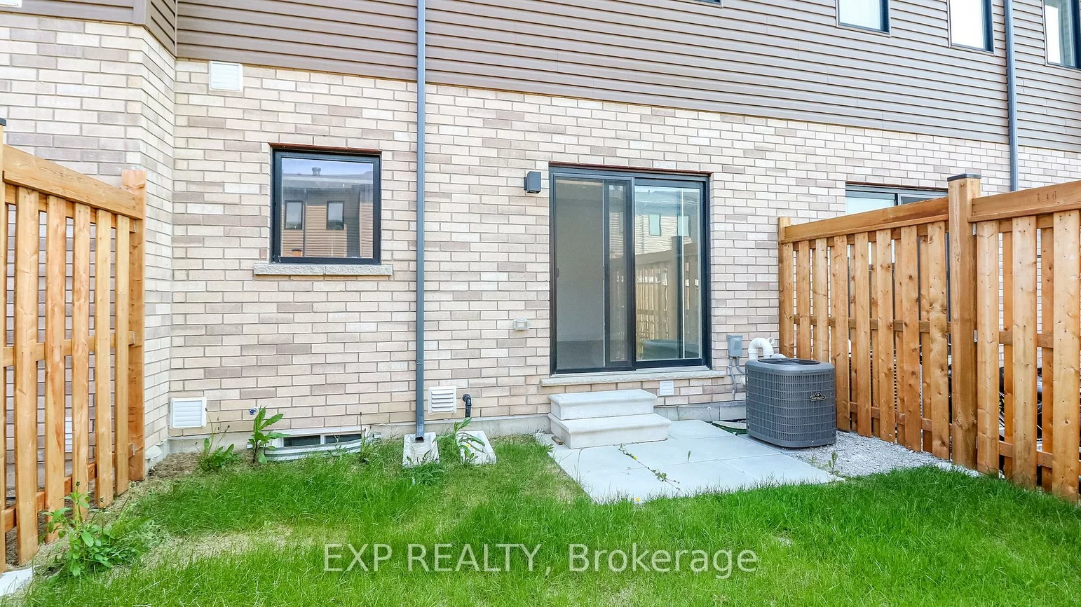 16, Haven, Painswick South, Barrie
