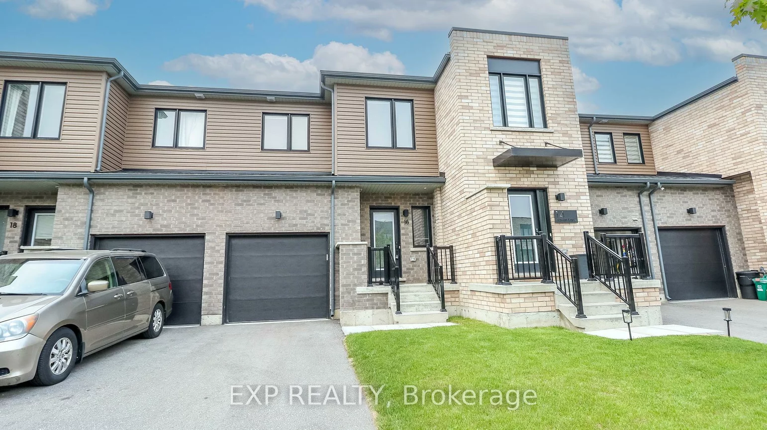 16, Haven, Painswick South, Barrie