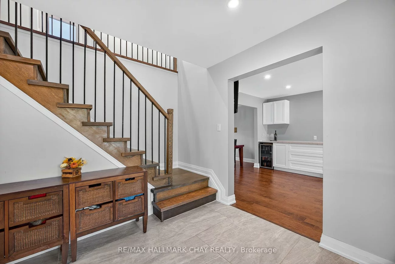 1, Knicely, Painswick North, Barrie