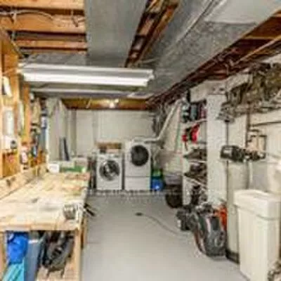 97, Shirley, Sunnidale, Barrie