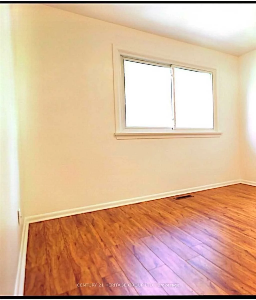 51, Steel, Grove East, Barrie