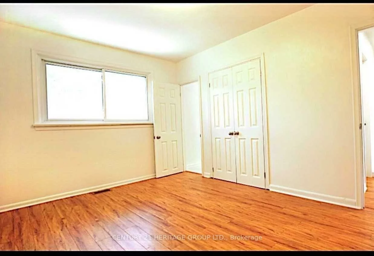 51, Steel, Grove East, Barrie