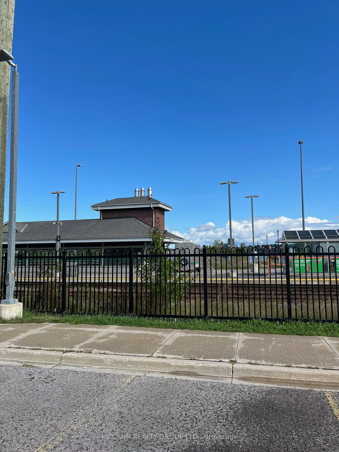 79, Franks, Allandale, Barrie
