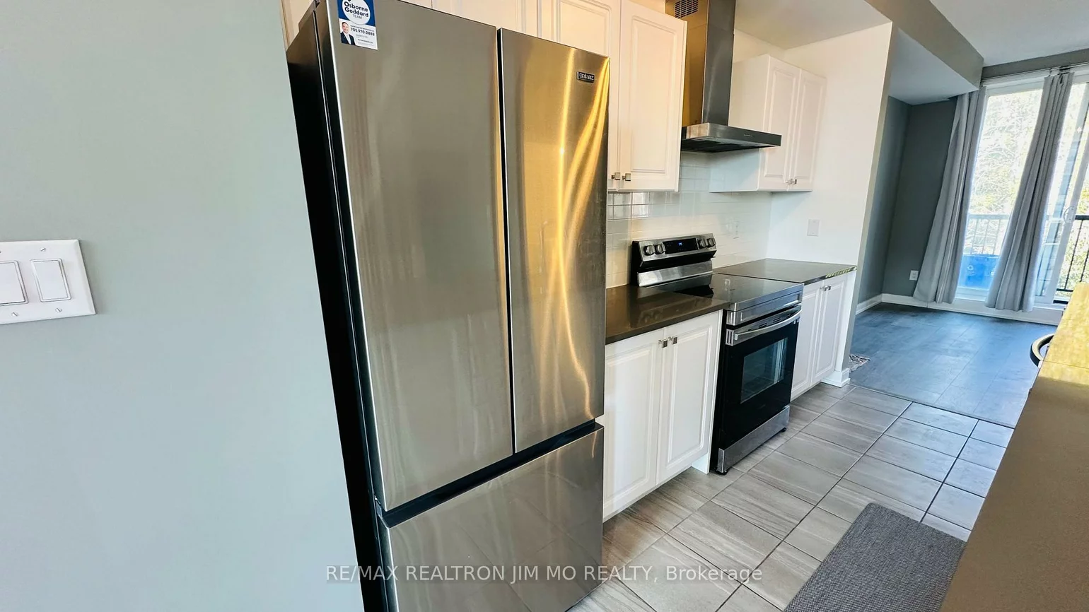 114, Blue Forest, Innis-Shore, Barrie