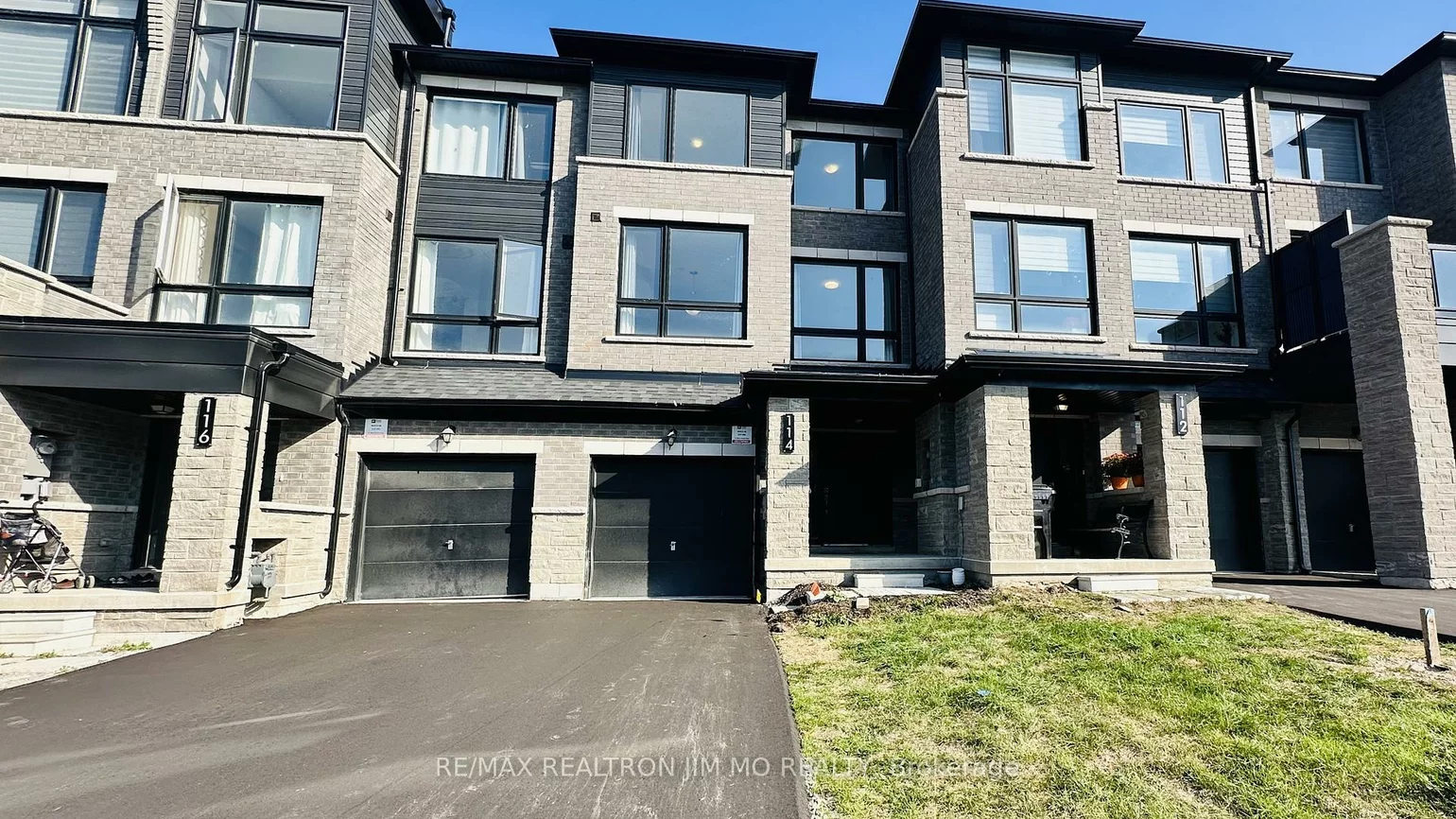114, Blue Forest, Innis-Shore, Barrie
