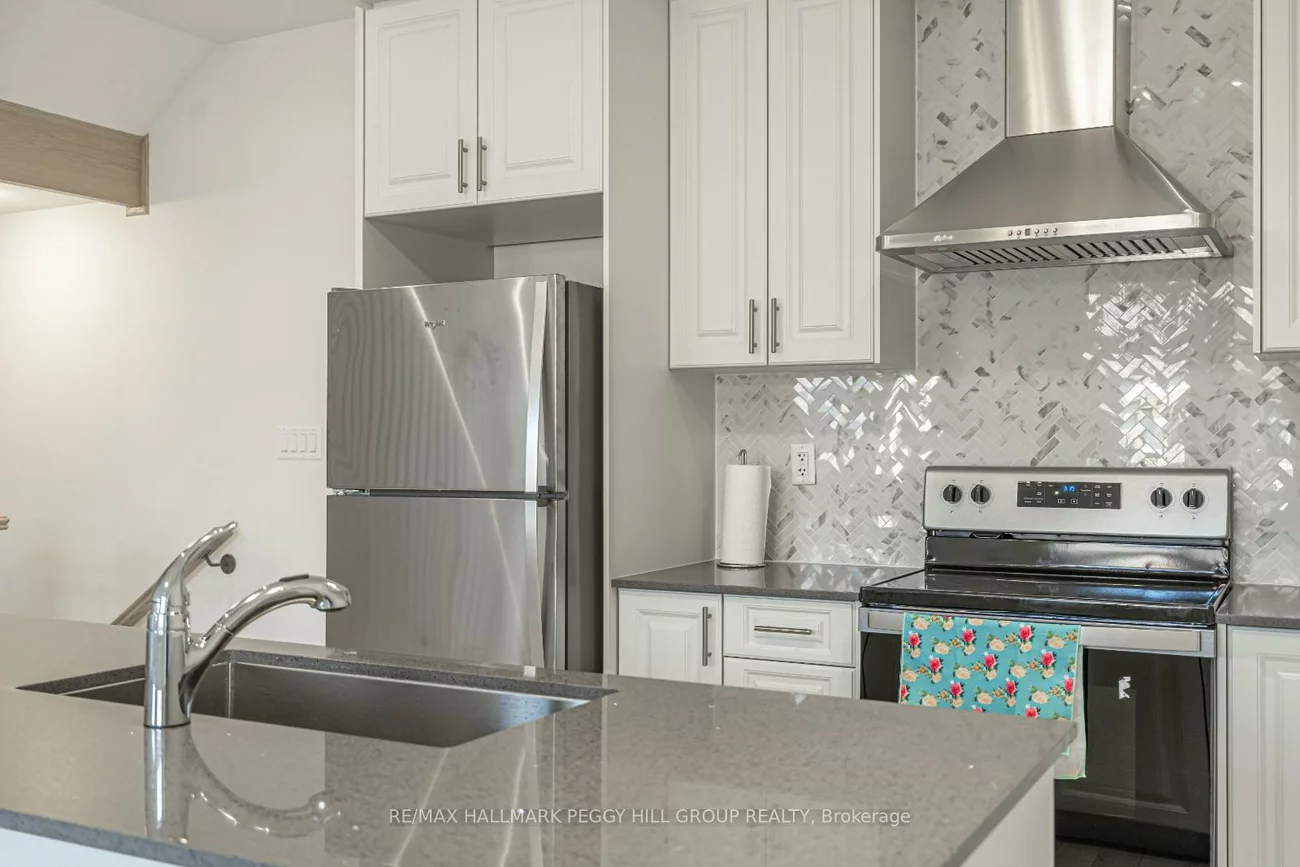 31, Bluebird, Painswick South, Barrie