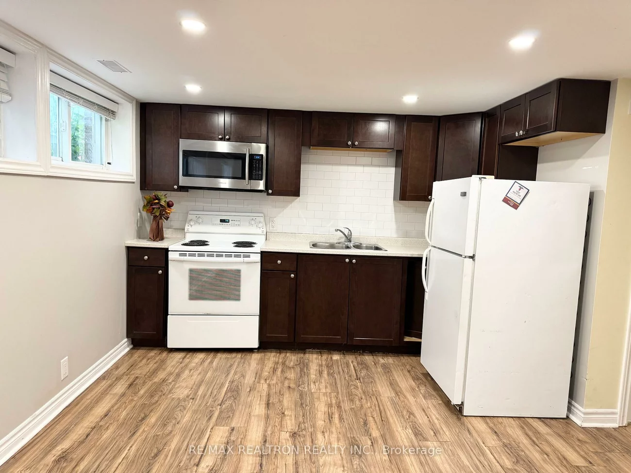 43, Queen, City Centre, Barrie
