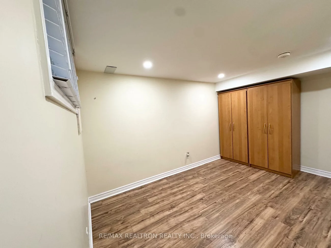 43, Queen, City Centre, Barrie