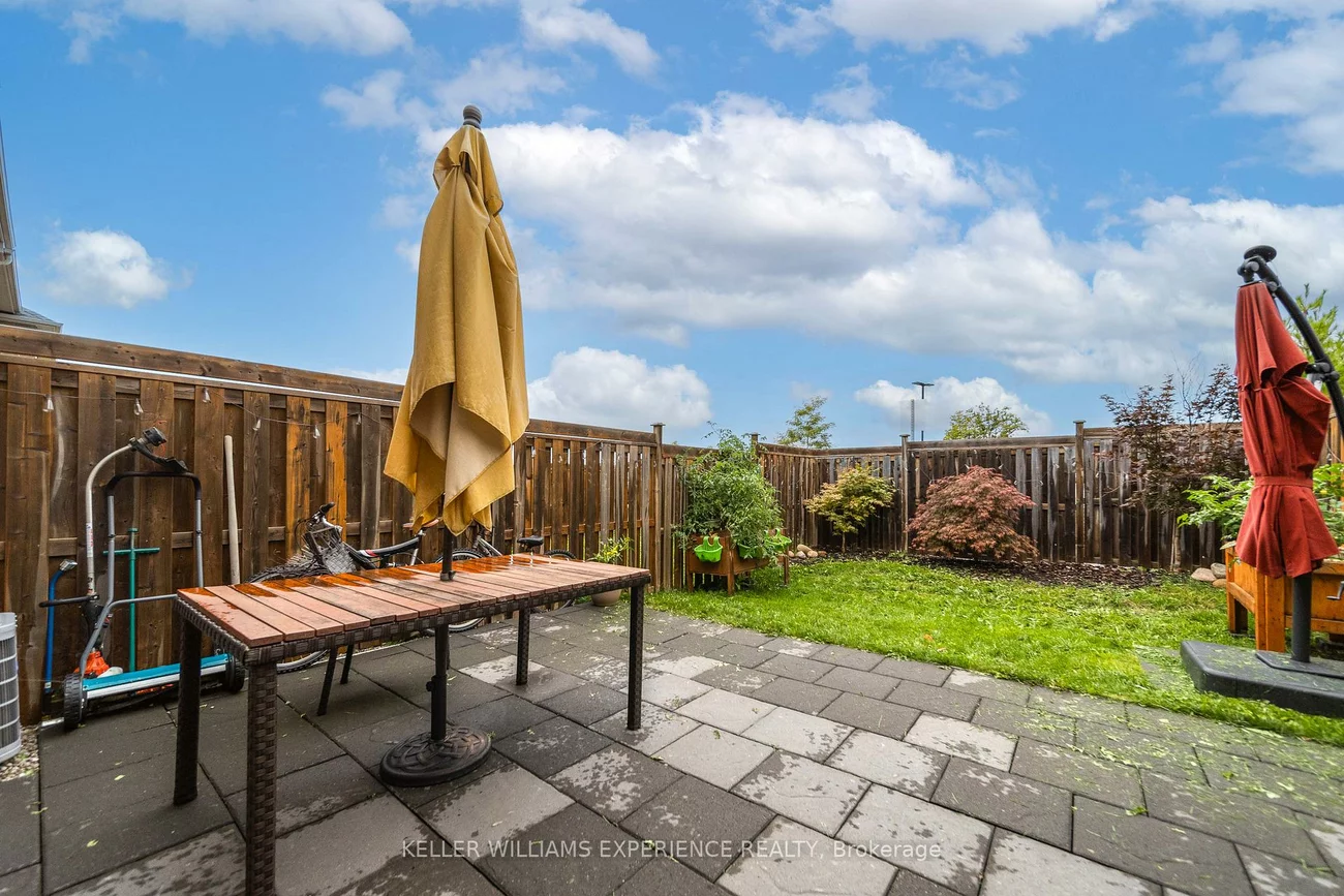48, Snelgrove, West Bayfield, Barrie