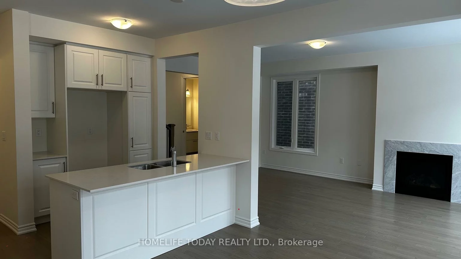 7, Phoenix, Painswick South, Barrie