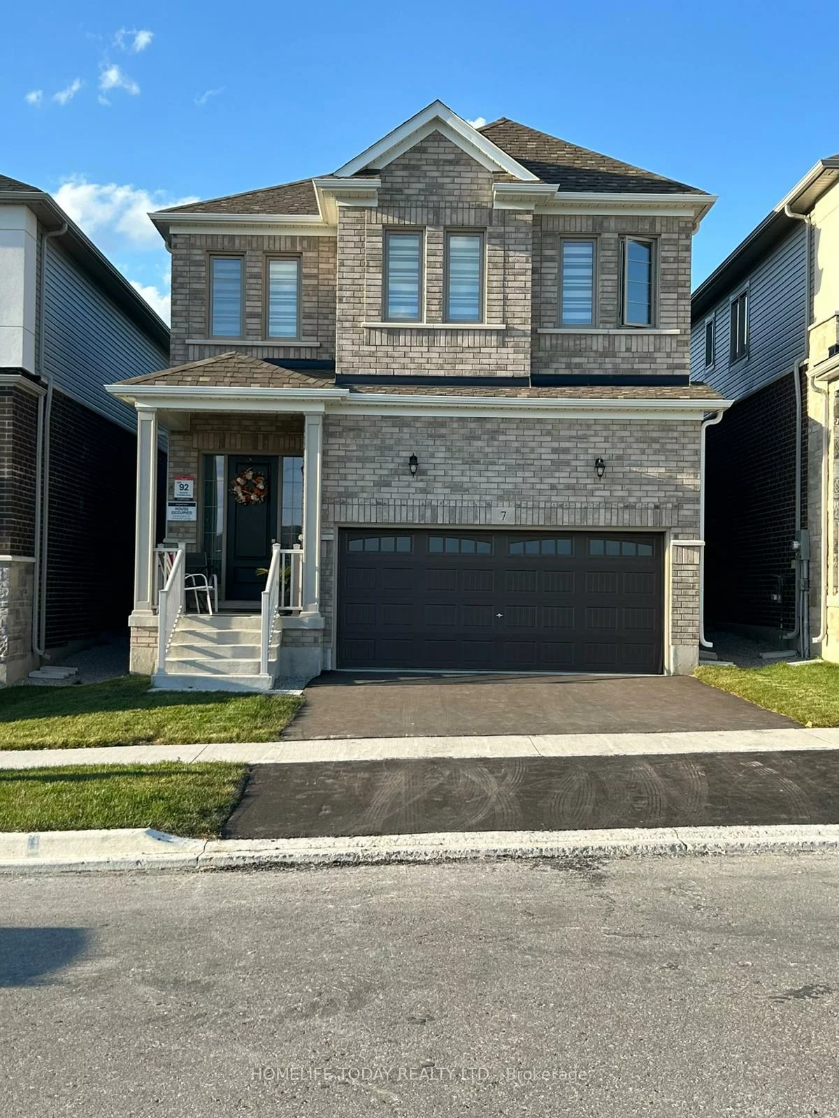 7, Phoenix, Painswick South, Barrie