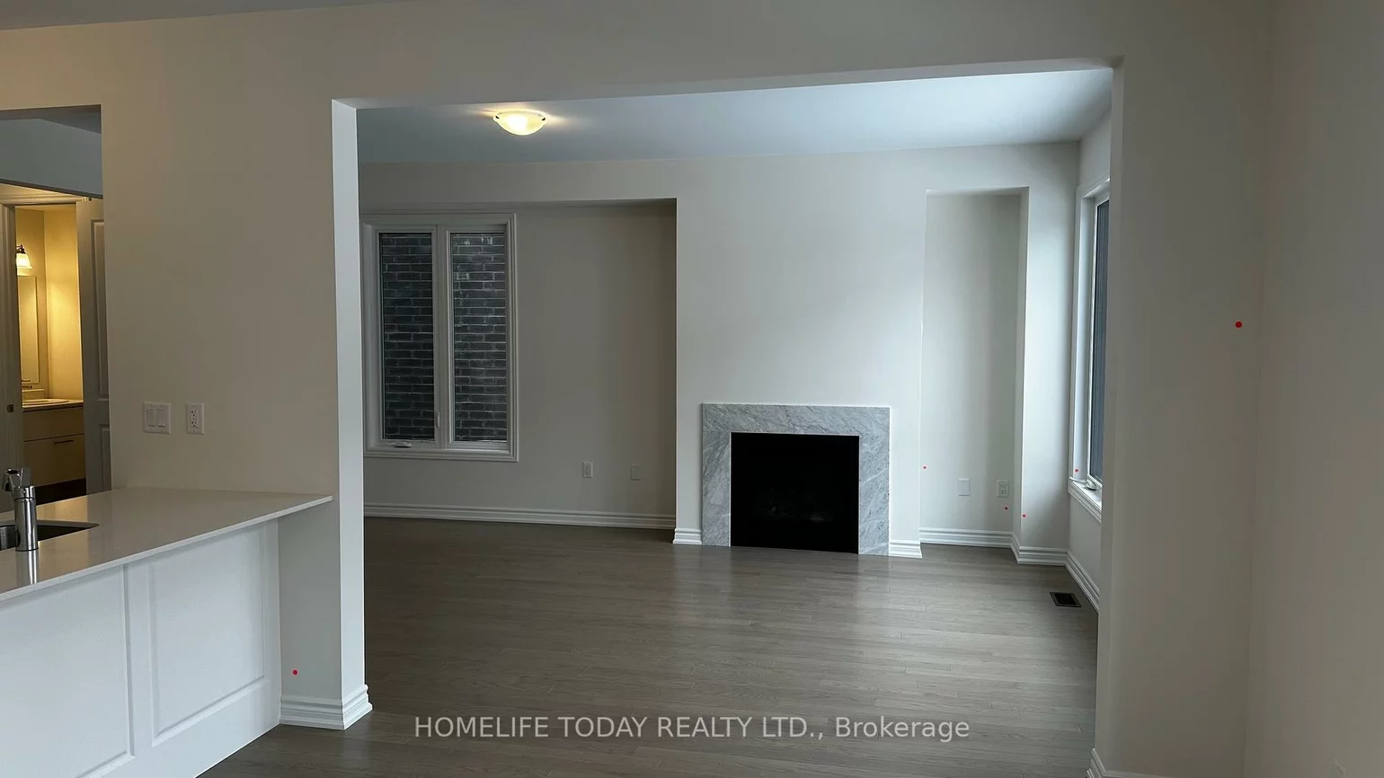 7, Phoenix, Painswick South, Barrie