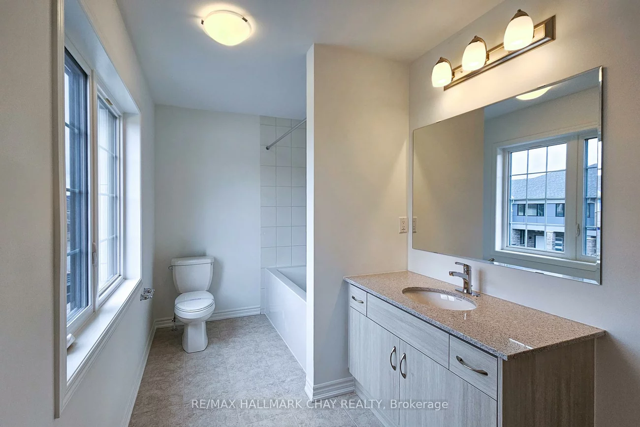 8, Vinewood, Rural Barrie Southeast, Barrie