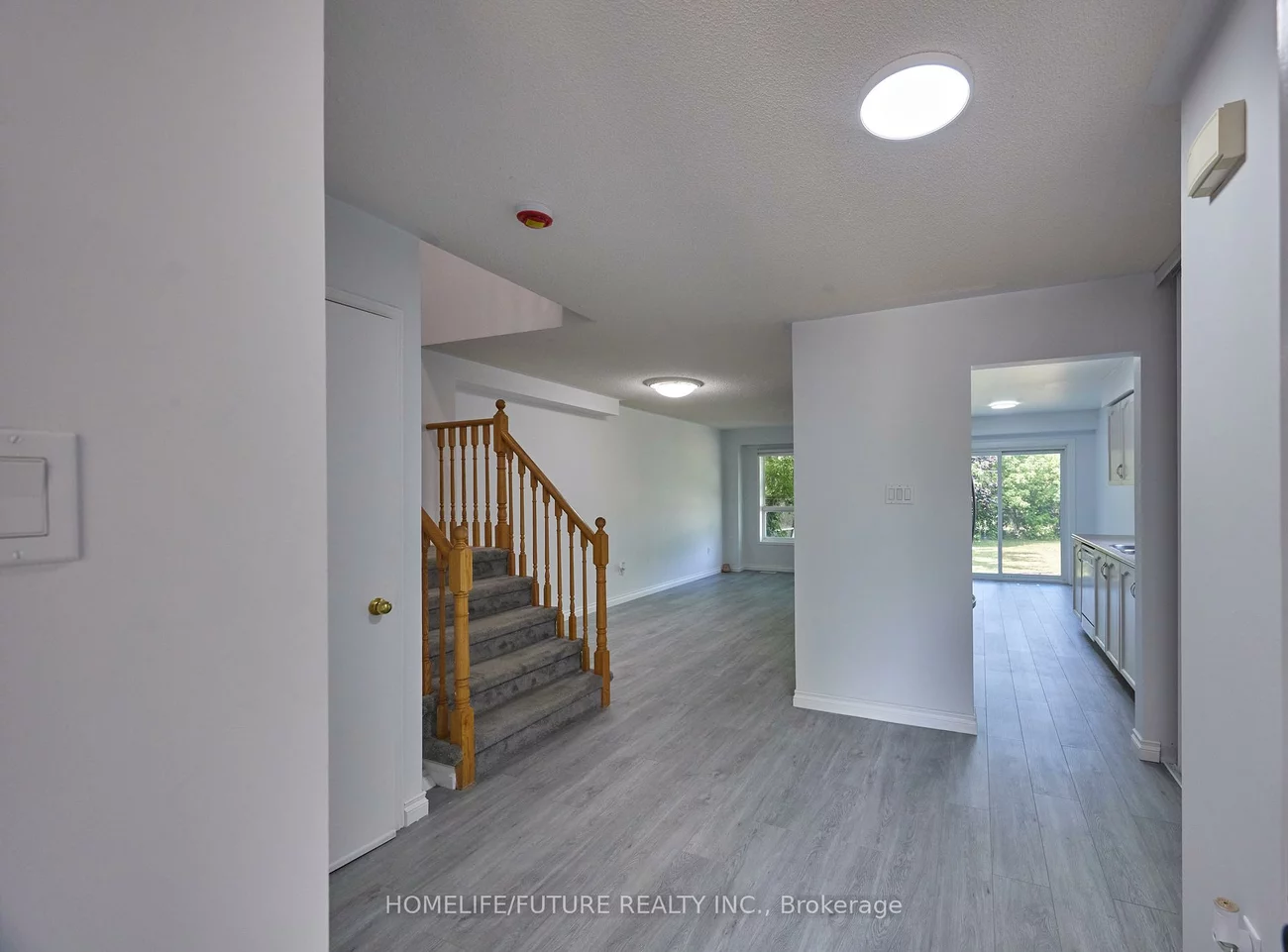 6, Pickett, Painswick North, Barrie