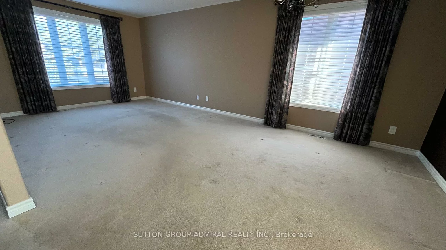 12, Revelstoke, Holly, Barrie