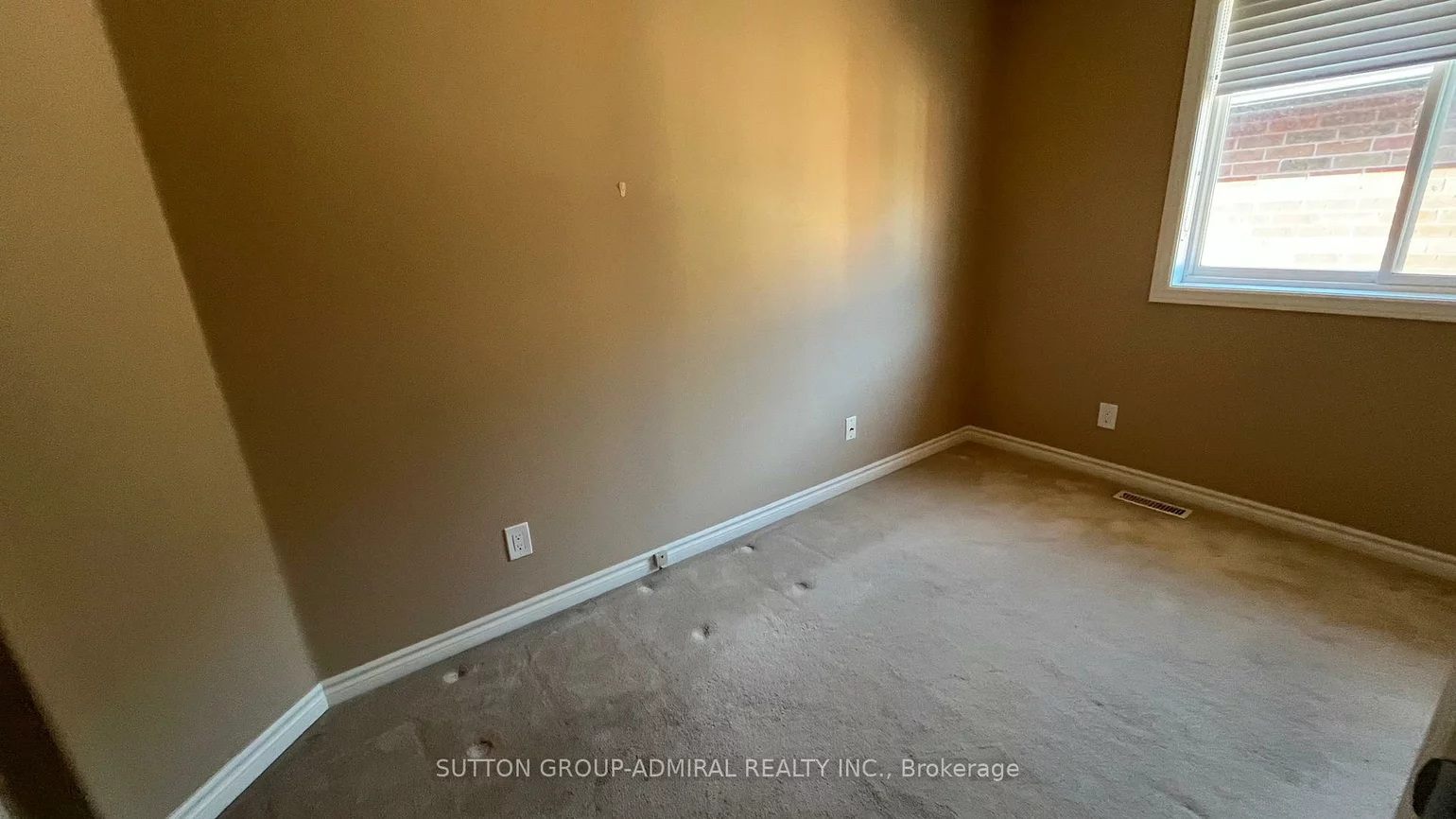 12, Revelstoke, Holly, Barrie