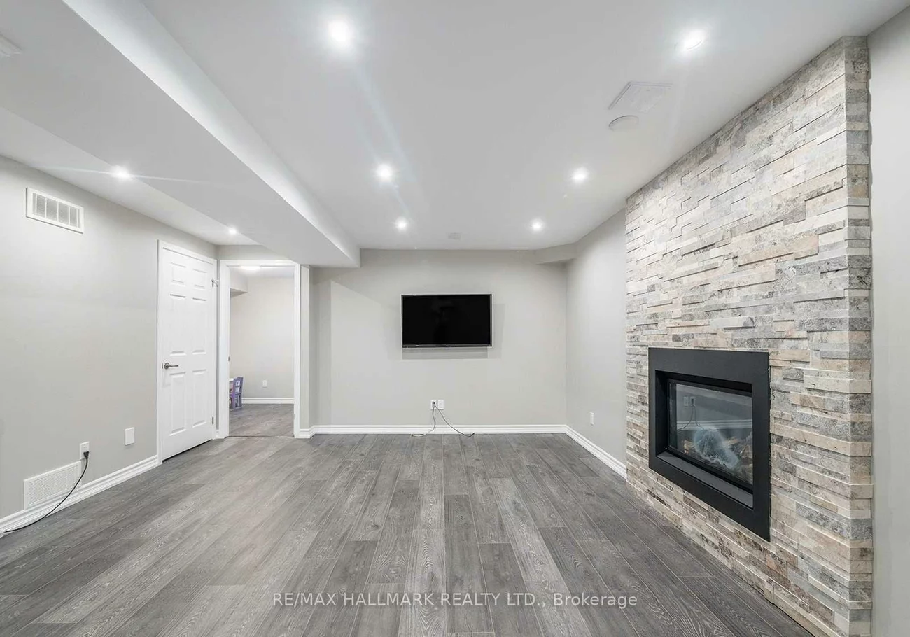 17, Silver, Ardagh, Barrie