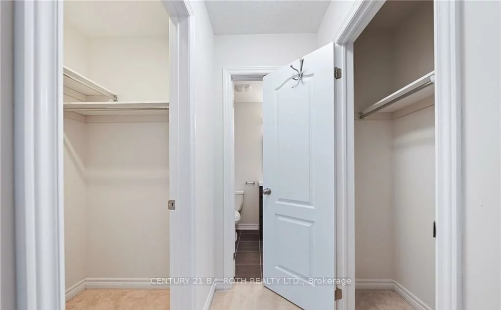 67, Megan, 400 West, Barrie