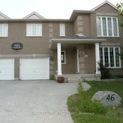 46, Watson, East Bayfield, Barrie