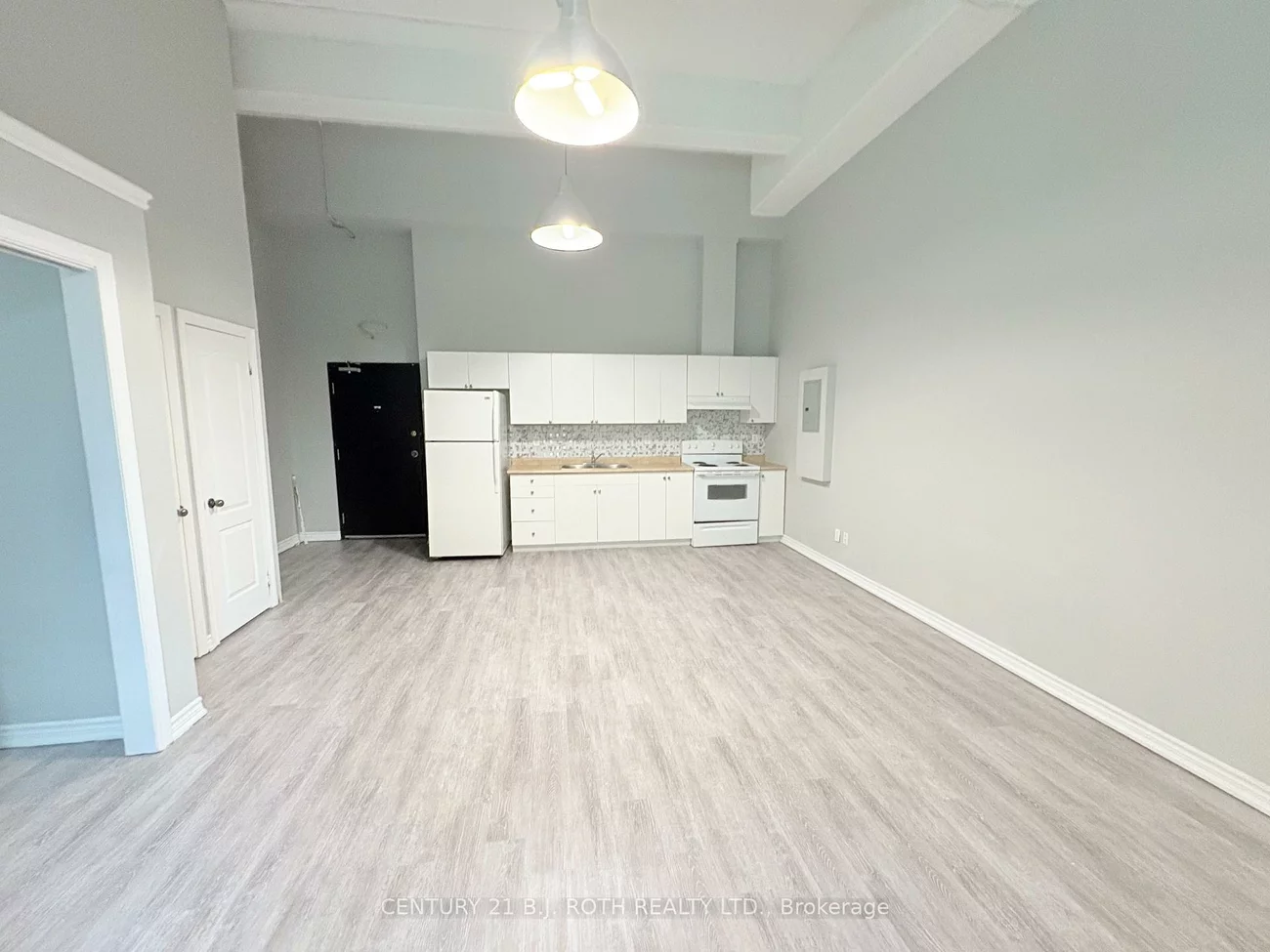 19, Dunlop, City Centre, Barrie