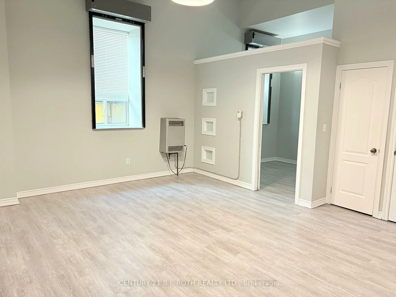 19, Dunlop, City Centre, Barrie