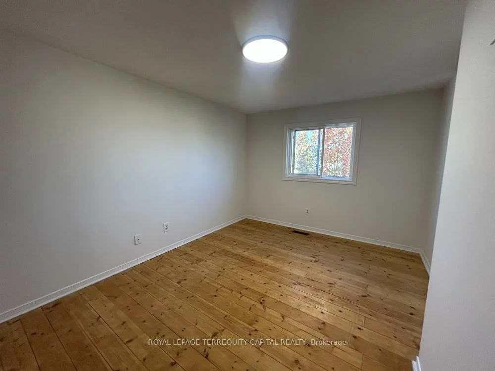 102, Cardinal, Cundles East, Barrie