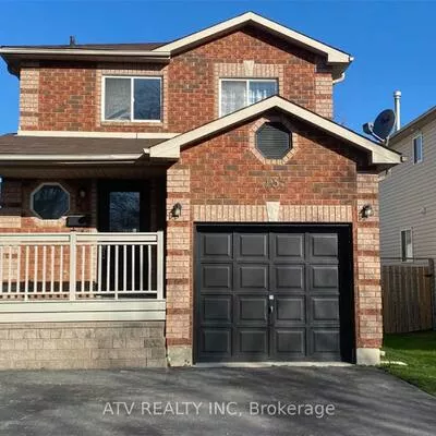 133, Columbia, Holly, Barrie