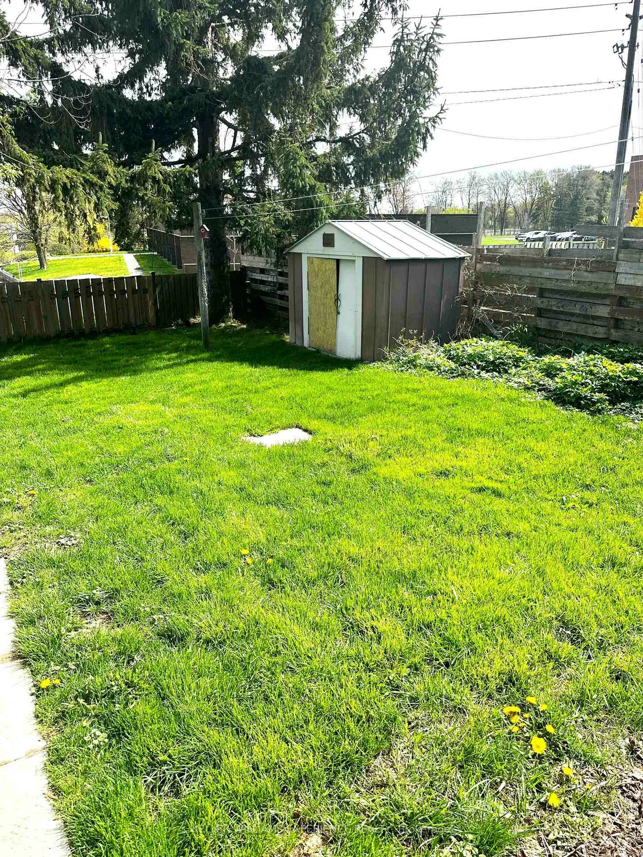 33, Daphne, Cundles East, Barrie