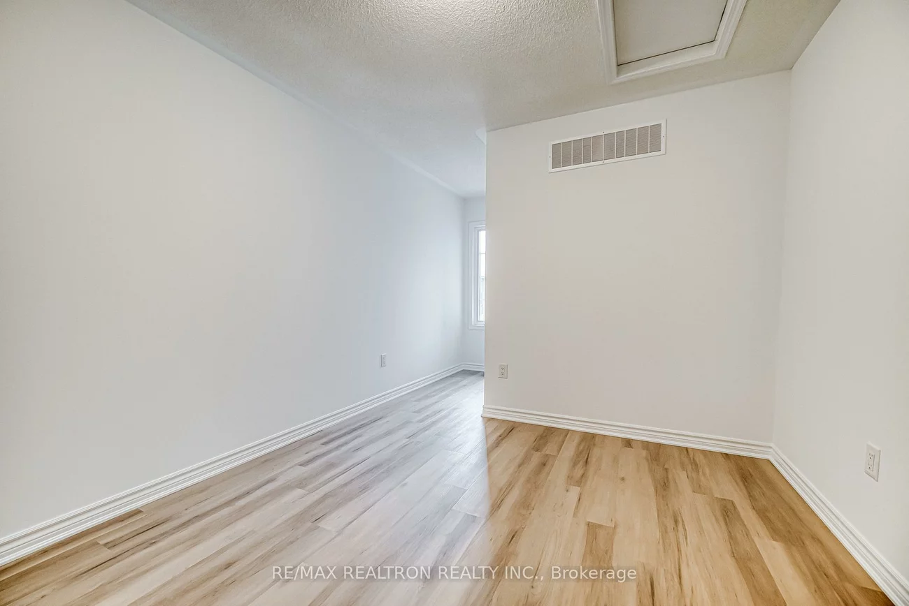 53, Pearen, Rural Barrie Southwest, Barrie