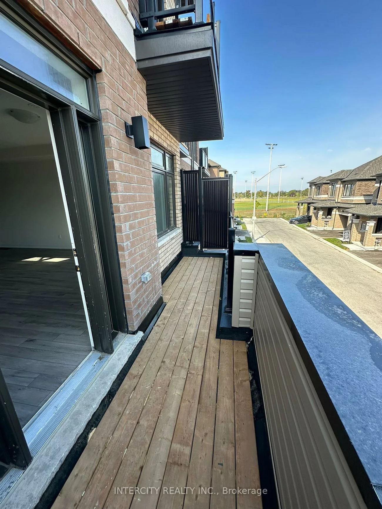 23, Bluebird, Painswick South, Barrie