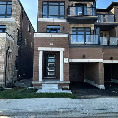 23, Bluebird, Painswick South, Barrie