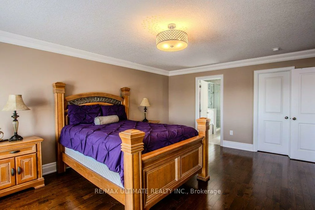 38, Catherine, Painswick South, Barrie