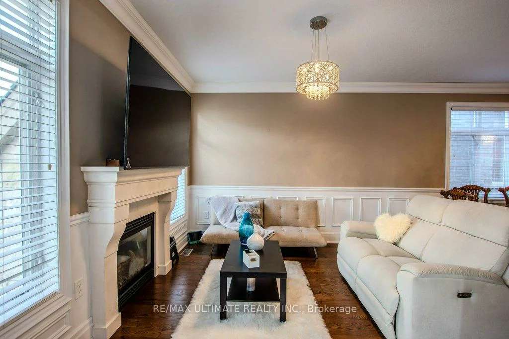 38, Catherine, Painswick South, Barrie