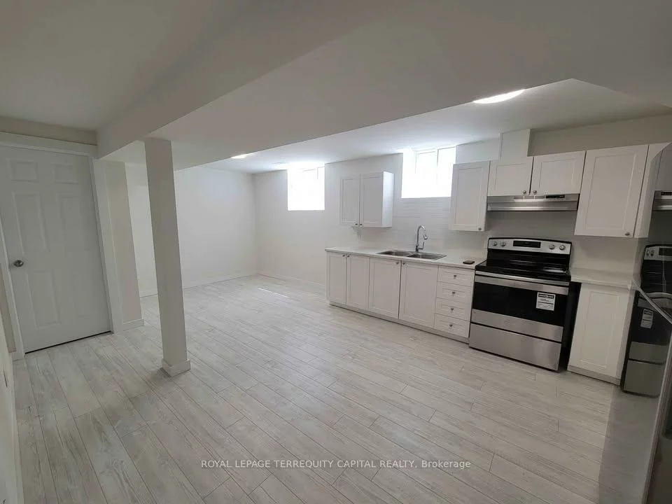 40, Nicholson, Ardagh, Barrie