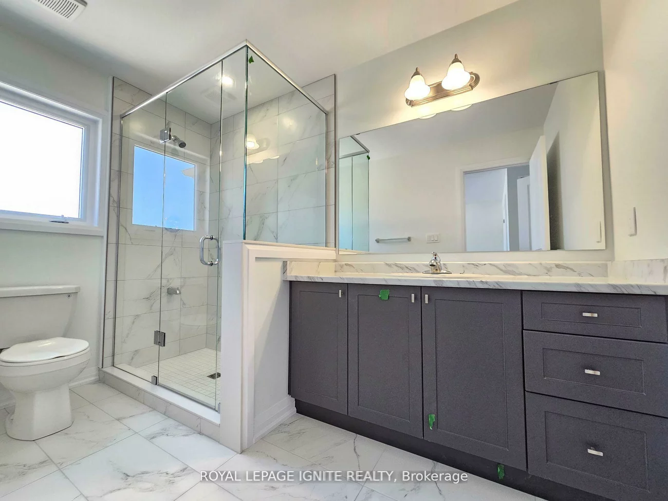 61, Copperhill, Painswick South, Barrie