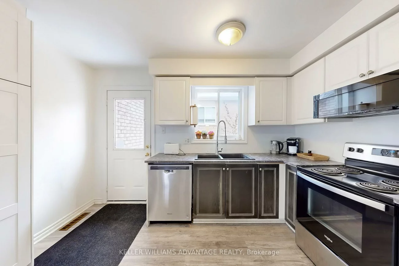 16, Nicole Marie, East Bayfield, Barrie