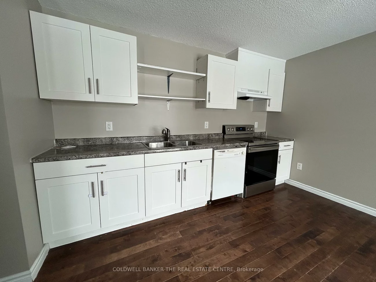 11, Chaucer, Letitia Heights, Barrie