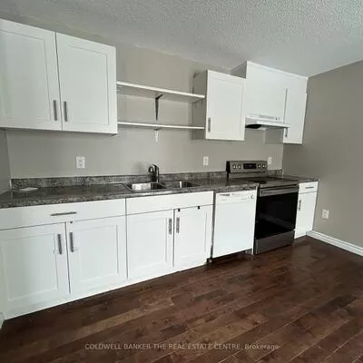 11, Chaucer, Letitia Heights, Barrie