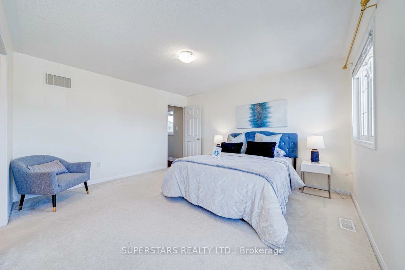 46, Majesty, Innis-Shore, Barrie