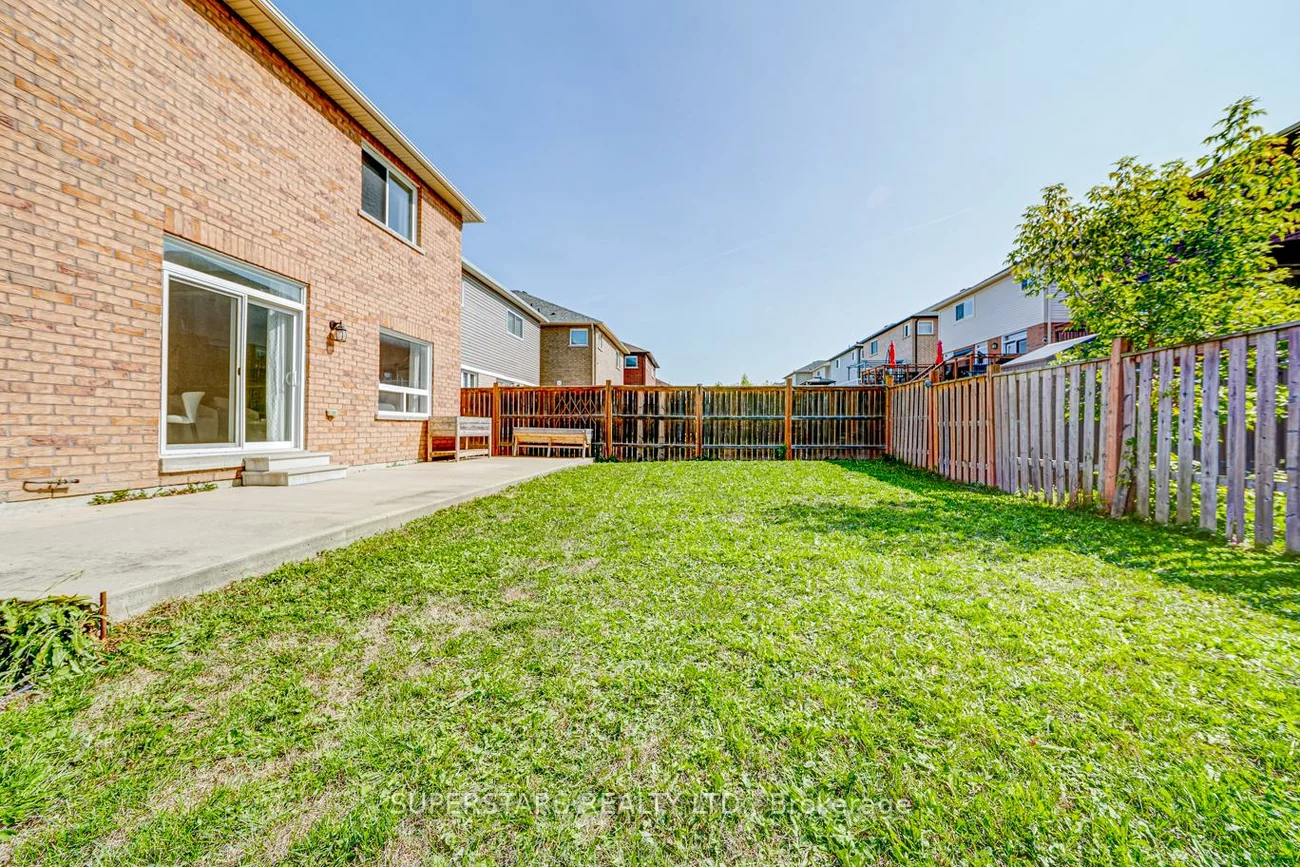 46, Majesty, Innis-Shore, Barrie