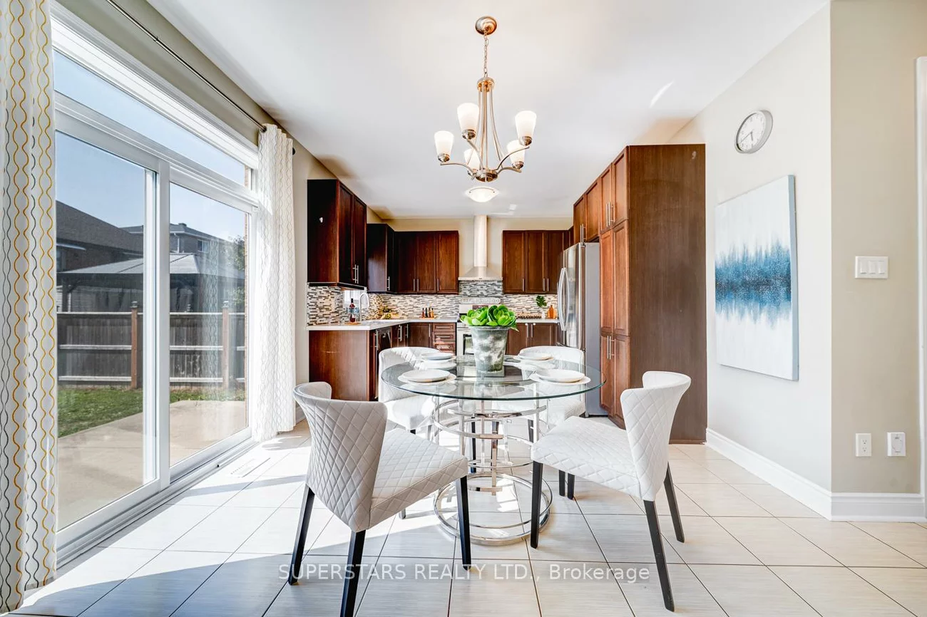 46, Majesty, Innis-Shore, Barrie