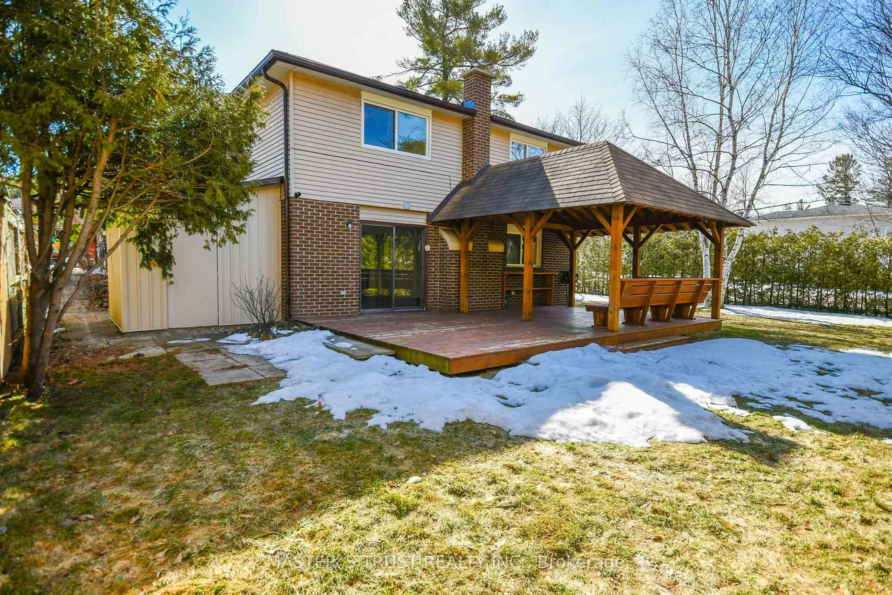 197, Browning, Letitia Heights, Barrie