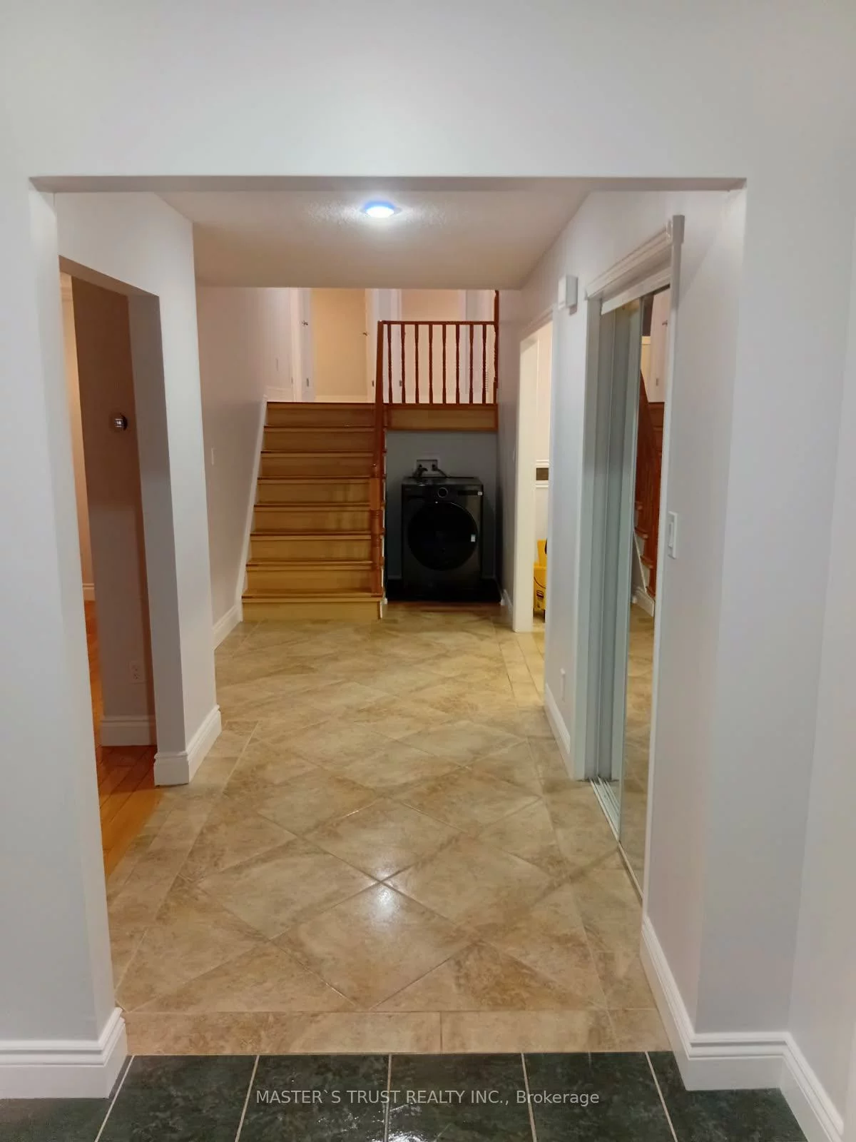 197, Browning, Letitia Heights, Barrie