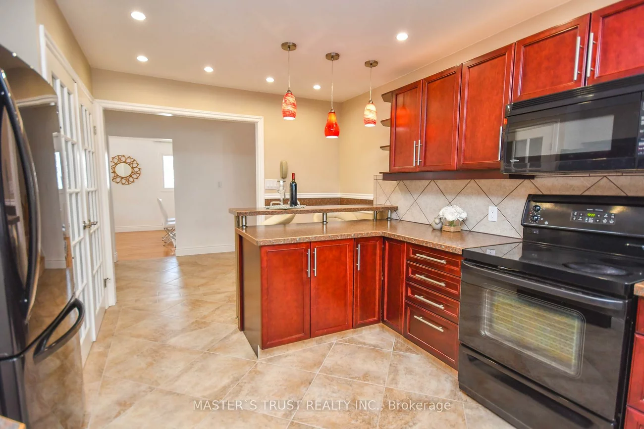 197, Browning, Letitia Heights, Barrie