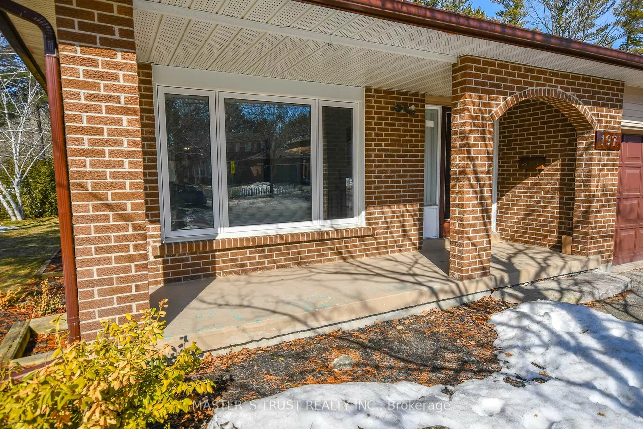 197, Browning, Letitia Heights, Barrie