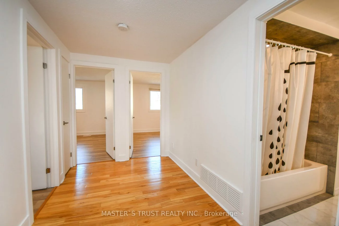 197, Browning, Letitia Heights, Barrie