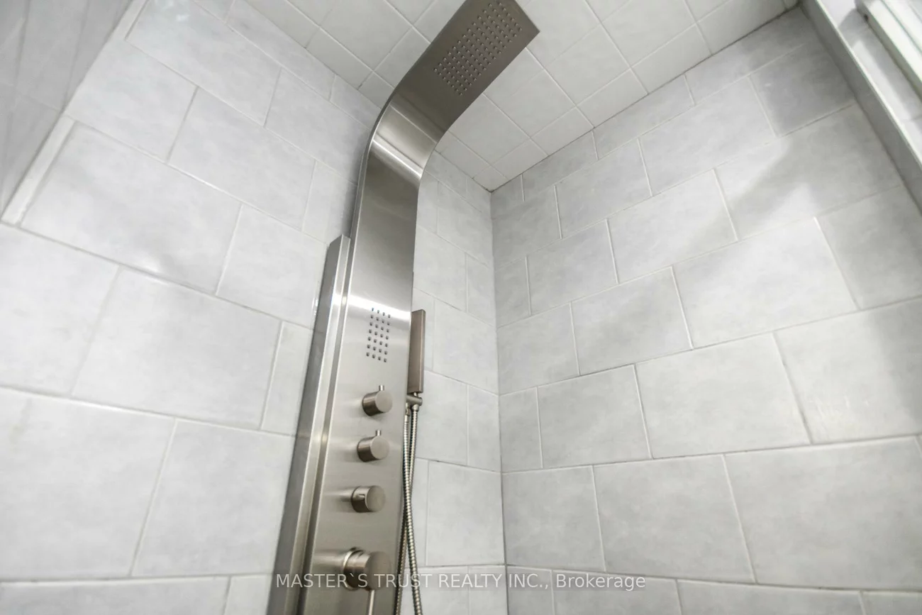 197, Browning, Letitia Heights, Barrie