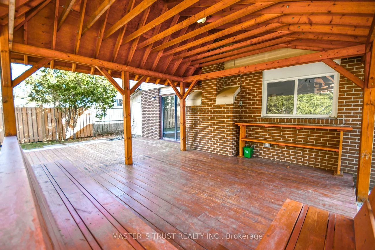 197, Browning, Letitia Heights, Barrie