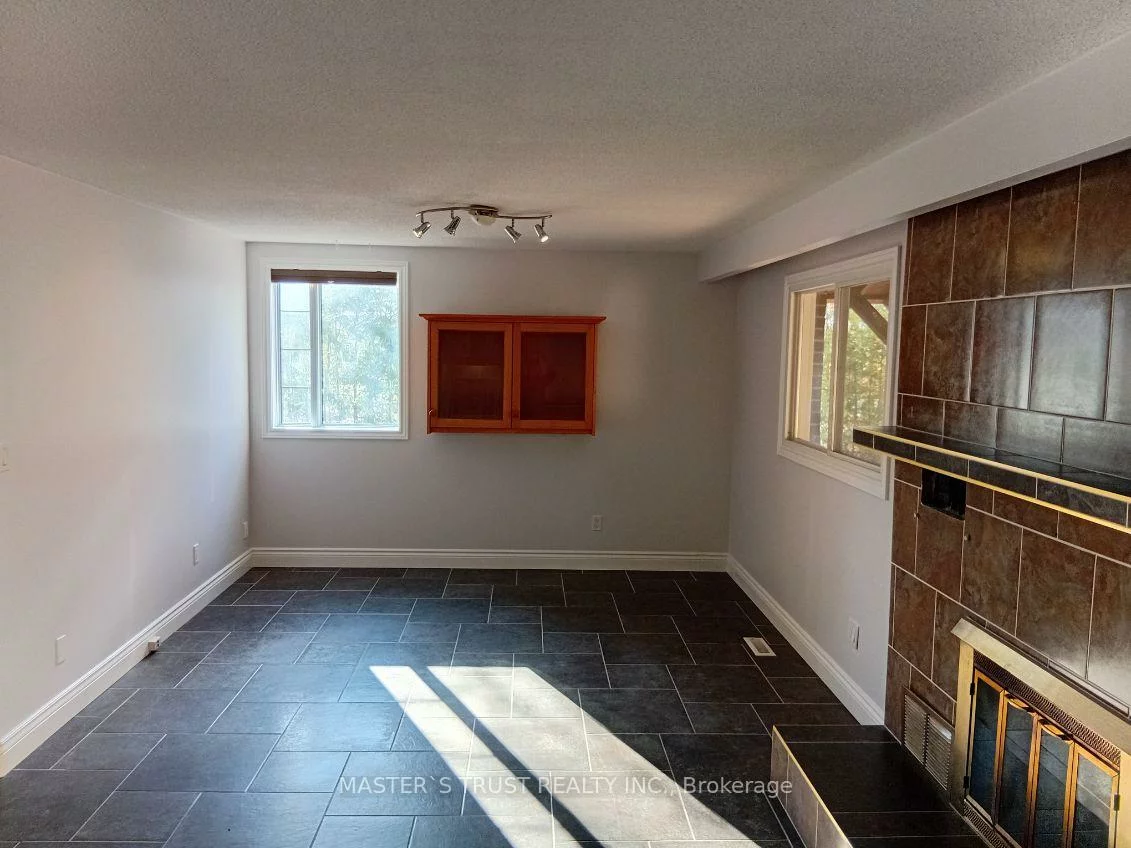 197, Browning, Letitia Heights, Barrie